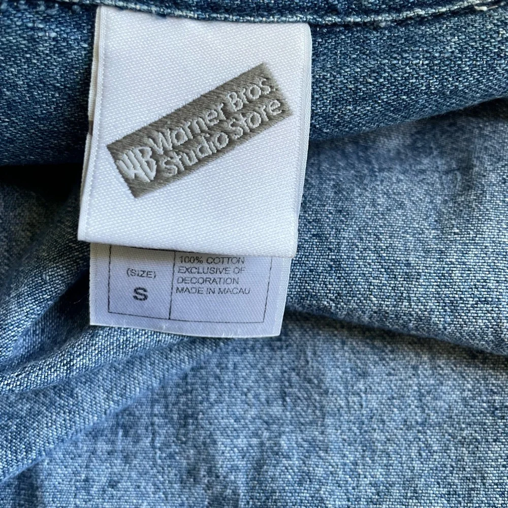 Vintage 1999 Warner Bros Taz the Tasmanian Devil embroidered denim button S - Picture 6 of 7